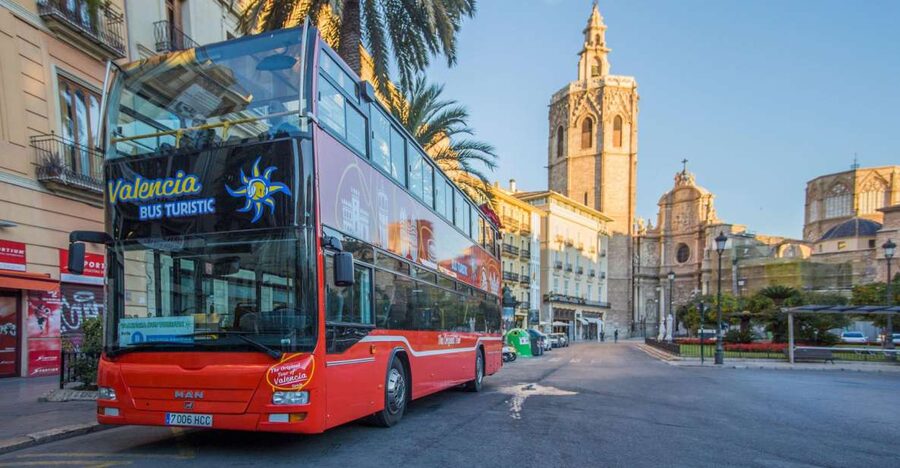 Valencia: 48 hour Hop-On-Hop-Off Bus Ticket and San Nicolás - Key Points At A Glance