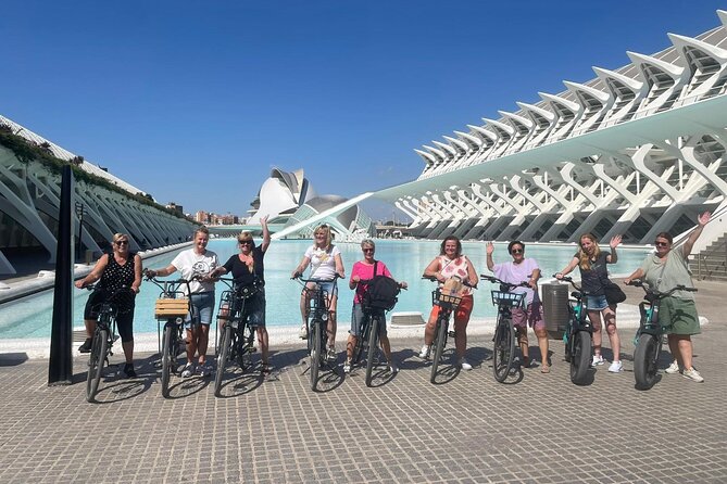 Valencia all in one: beaches, old town & city arts by E-bike - City of Arts and Sciences: what to expect when the architecture becomes the attraction