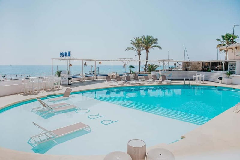 Valencia:Alquiler barco sin licencia PoblaFarnals+Beach Club - Being Captain Without a License: The Lesson That Matters