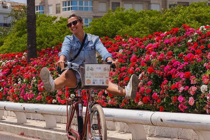 Valencia Bike Tour through Local Hotspots with History - Key highlights at a glance