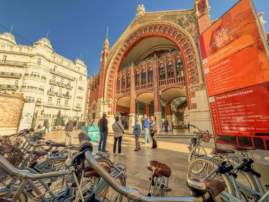 Valencia Bike Tours: City Highlights - Meeting at Hola! Rent a Bike: Getting Started Without Stress