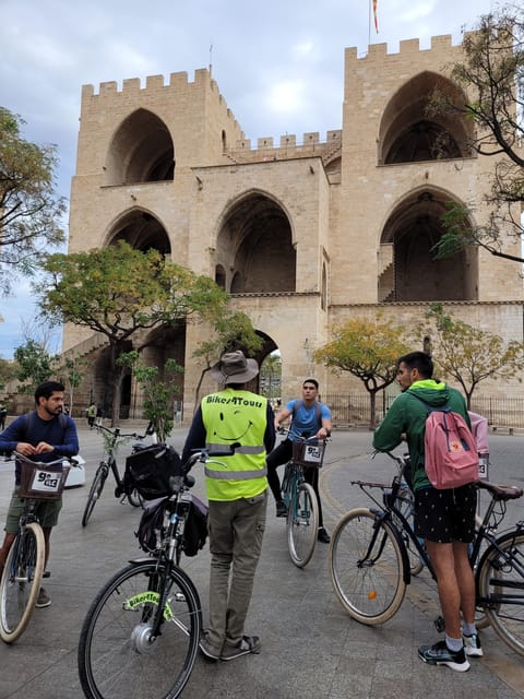 Valencia, Biketour of all the city with a local guide - The Best Included Break: Orxata and Xufa Like a Valencian