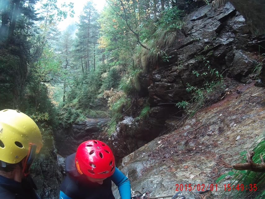 Valencia Canyoning. Experience for everyone - The First Moving Stage: Photo Stop and a Walk That Sets the Pace