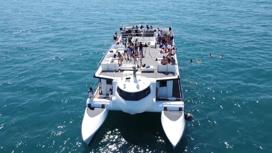 Valencia: Catamaran Cruise with Stop for Swimming - Who This Catamaran Cruise Suits Best