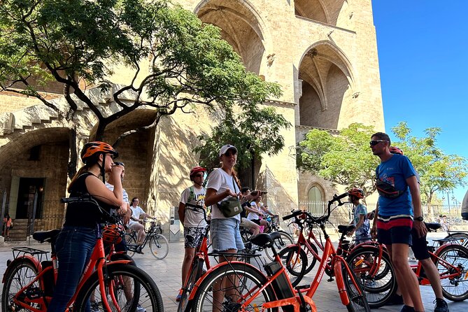 Valencia City Highlights in Guided Bike or E-Bike Tour - El Micalet, cathedral area, and how to handle what costs extra