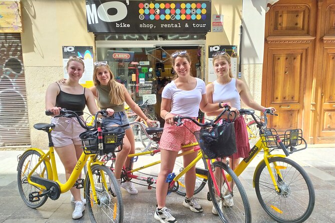 Valencia City MO'Bike Tour - Jardín del Turia: the 9-kilometer break that makes the ride feel easy