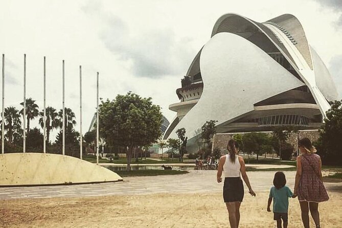 Valencia: City of Arts and Sciences Private Walking Tour - Key highlights you’ll actually care about