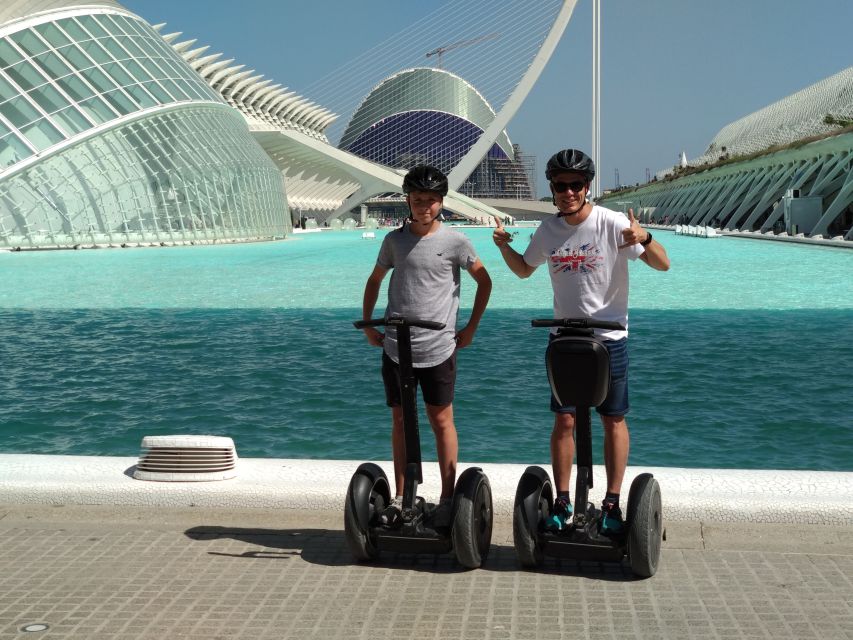 Valencia: City of Arts and Sciences Segway Tour - Museu de les Ciències Príncipe Felipe: the whale-skeleton moment from the outside