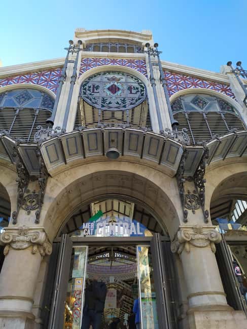 Valencia: City Walking Tour with Top Attractions - ITALIAN - Lonja de la Seda: UNESCO made visible, not just stated