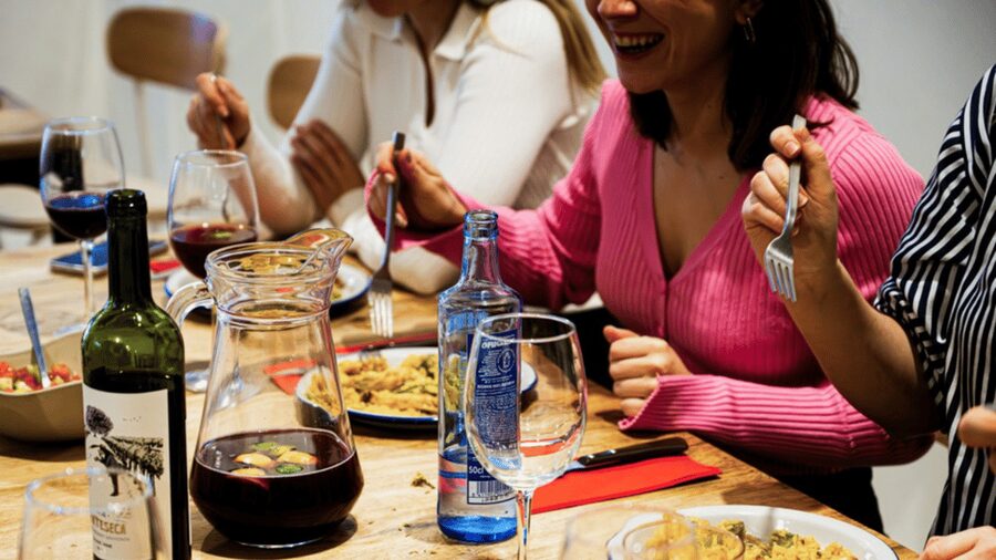 Valencia: Cook your paella (with a purchase at the Russafa market) - Where you start in Valencia: Russafa Market and Plaza Baró de Cortes