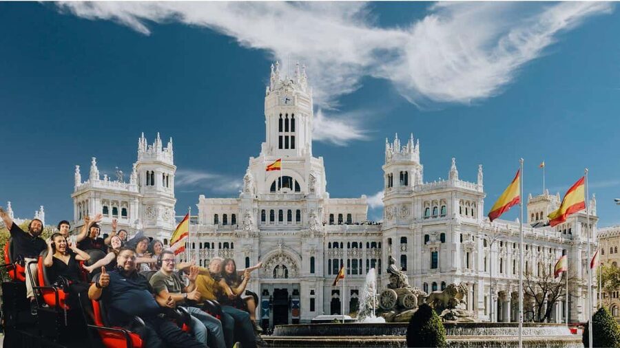 Valencia: Discover día de Muertos in Mexico (Inmersive Exp) - The flight simulator over the Mayan Route (and why it matters)