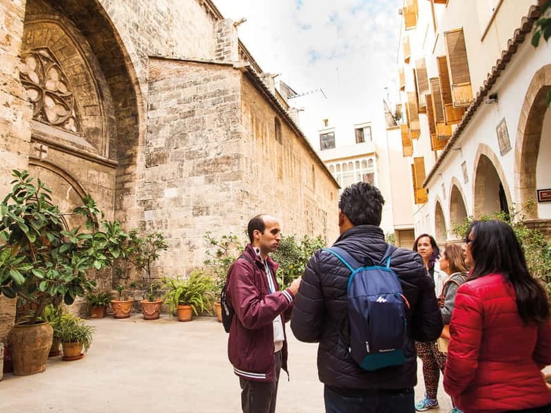 VALENCIA ESSENZIALE + SITI PATRIMONIO UMANITÀ (ITALIANO) - Start at Estación del Norte and get your bearings fast