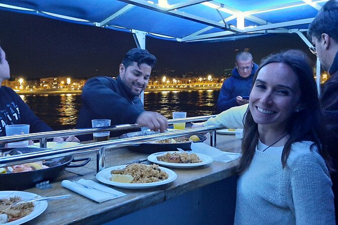 Valencia Evening Cruise with Dinner and Drinks - Dinner on Board: The Paella and How the Meal Fits the Cruise