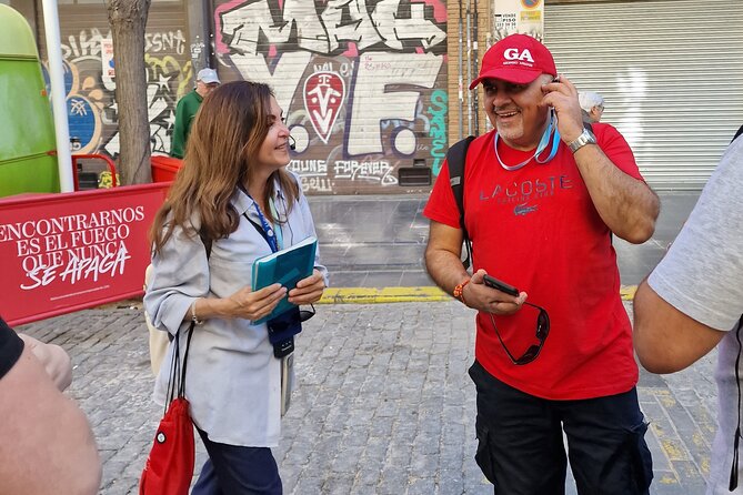 Valencia: Fallas Festival Walking Tour with Entry Ticket - Route flexibility: the March 17 reverse tour