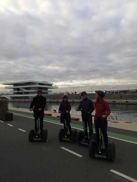 Valencia: Fantastic Segway Tour from the Center to the Beach - Tinglado 2 and the Port Mood Shift: From City Geometry to Waterfront Life