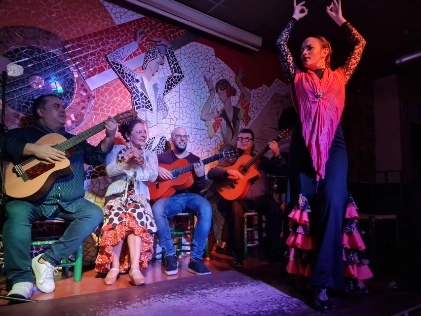 Valencia: Flamenco at Toro y La Luna with optional Dinner - Should you book El Toro y La Luna?