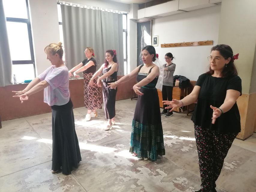 Valencia: Flamenco Class Experience - Flamenco Roots: Arabic, Jewish, Gypsy, Christian Influences in the Training