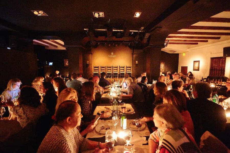 Valencia: Flamenco Show with Dinner at La Bulería - Comfort, Dress, and Small Annoyances to Avoid