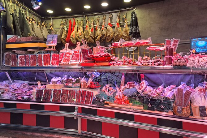Valencia Food Tour: Tapas, Drinks and Delights with a Local - Central Market Valencia: when market smells turn into lunch