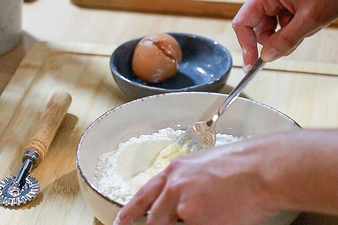 Valencia: Fresh Pasta Workshop with Food at Coolinary Experience - Price and Value: Is $90.11 Worth It?