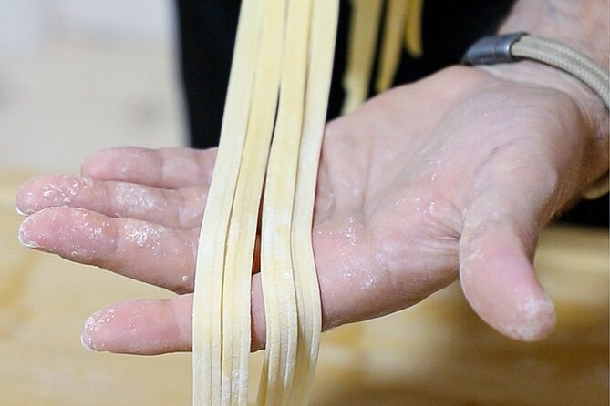 Valencia: Fresh Pasta Workshop with Food at Coolinary Experience - Who This Pasta Workshop Is Best For