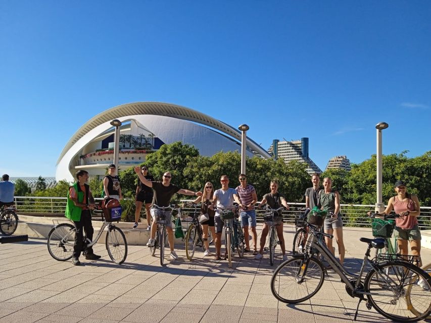 Valencia: Full-Day Bike Rental - Getting the bike: pick up behind Torres de Serranos