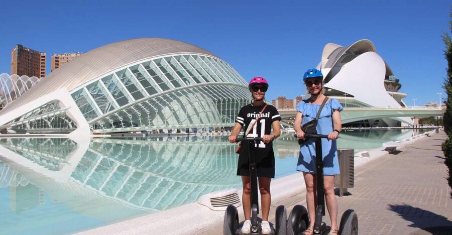 Valencia: Grand City Private Segway Tour - Turia Park: where the city’s history turns into a ride