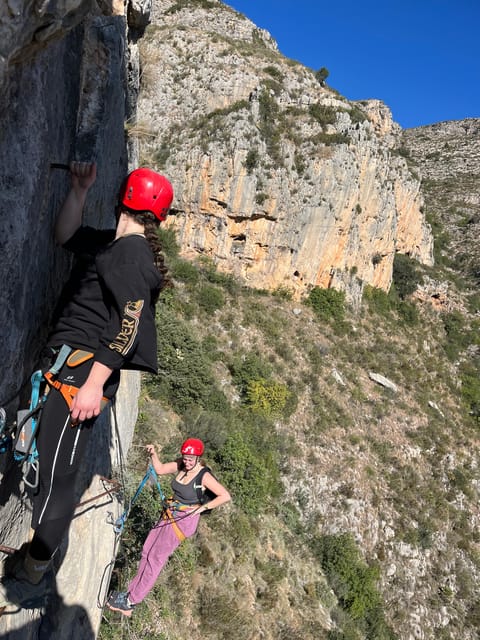 Valencia: Guided Via Ferrata Experience - The Pendulum Moment: When the Wall Becomes a Swing