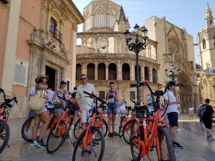 Valencia: Immersive Bike & E-Bike Storytelling Tour - Key points to know before you pedal