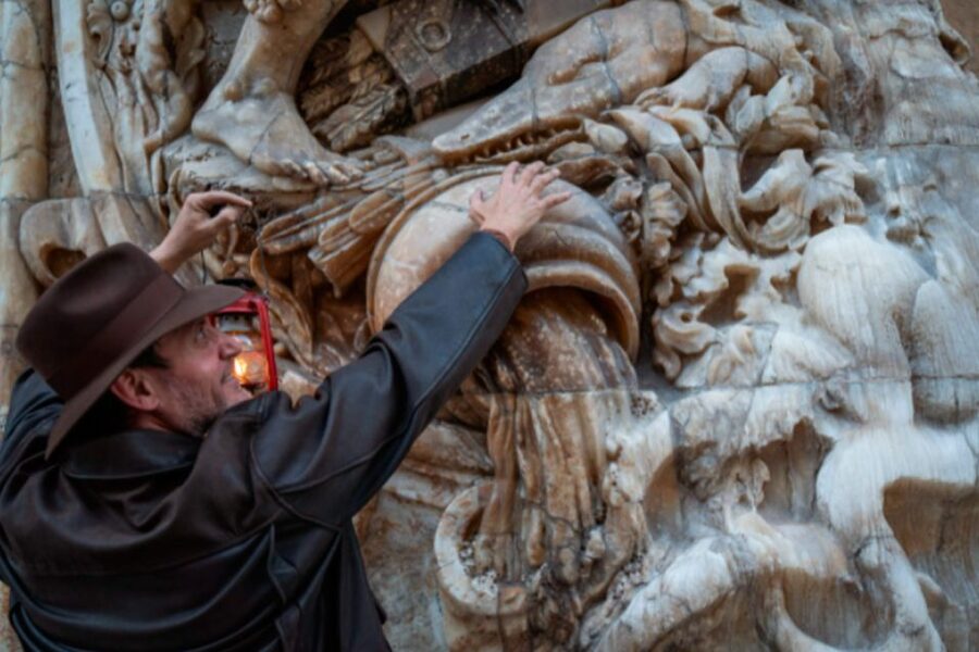 Valencia: 'Indiana Jones and the Holy Grail' Walking Tour - A 2-hour loop in Valencia’s historic center: pacing and comfort