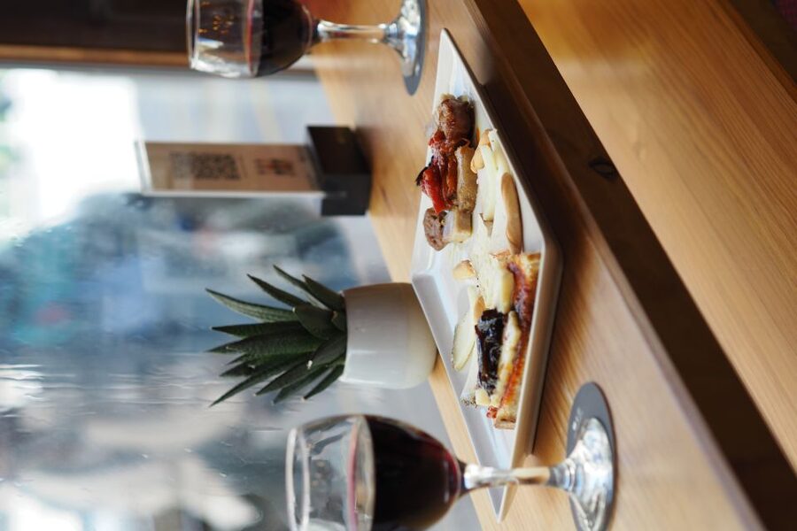Valencia: Morning Food Tour with Central Market Visit - Key reasons this Valencia morning food tour works