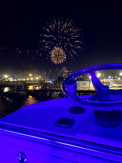 Valencia: Night Cruise with Free Drink - Price and value: is $40 for a night cruise worth it?