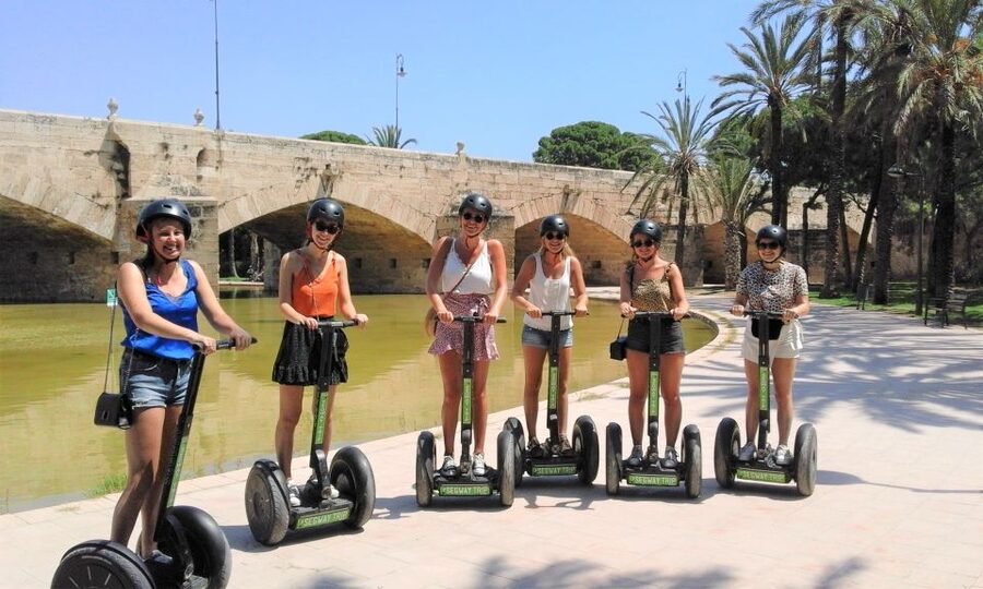 Valencia: Old Town and Gardens Segway Tour - Plaza de la Virgen and Barrio del Carmen: Old Town Sights Without the Grind