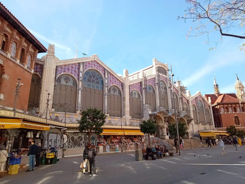 Valencia Old Town Guided Tour - Starting at Estació del Nord: get your bearings fast