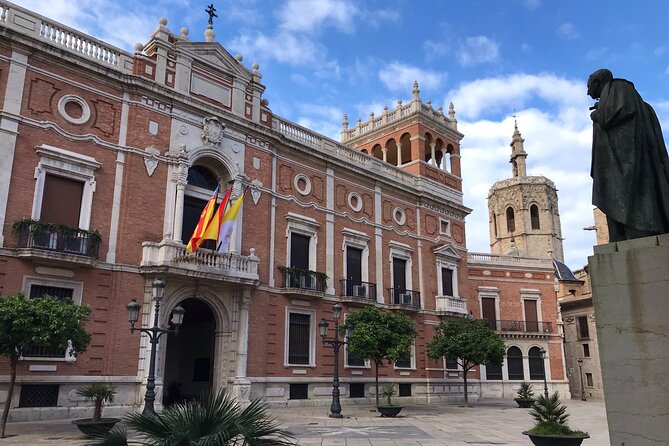 Valencia Old Town Private Tour by Bike or Electric Ride - La Lonja de la Seda: Gargoyles, Trade History, and That 15th-Century Feel