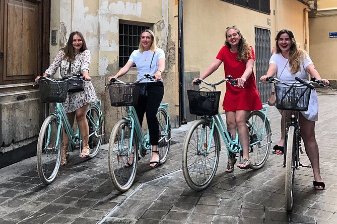 Valencia Old Town Private Tour by Bike or Electric Ride - Torres de Quart and Torres de Serranos: City Gate Drama on Two Wheels