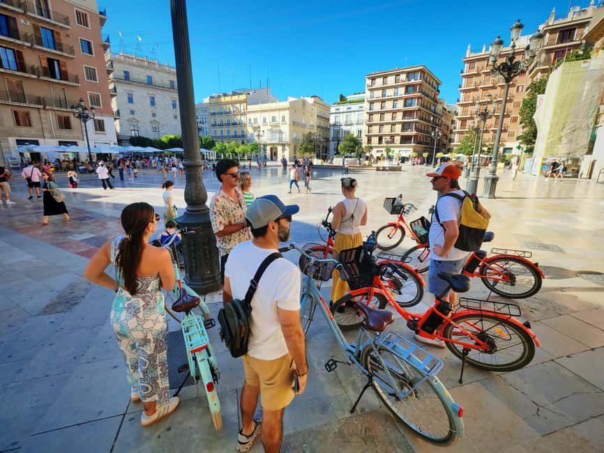 Valencia: Old Town to City of Arts Guided E-Bike Tour - The City of Arts and Sciences: futuristic architecture with planned photo time