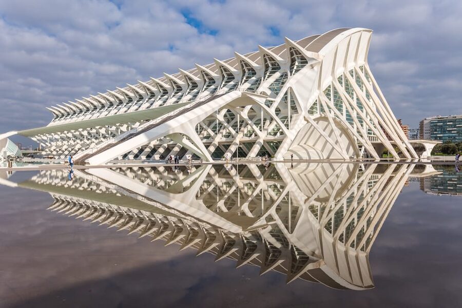 Valencia: Principe Felipe Science Museum Entry Ticket - Electricity Theatre: where hair stands on end