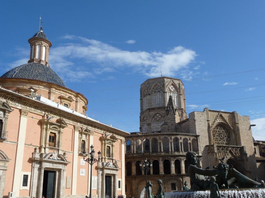 Valencia: Private 4-Hour Walking Tour of the Old Town - El Carmen and 2,000 Years of City Layers on Foot