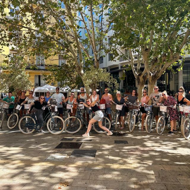 Valencia: Private City Tour on Bike,E-Bike&E-Scooter - How the Bike-and-E-Scooter Format Makes Valencia Easier