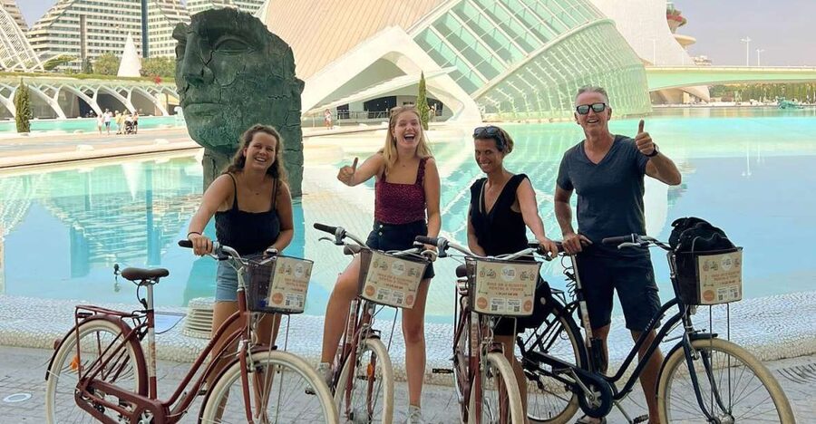 Valencia: Private City Tour on Bike,E-Bike&E-Scooter - Torres de Serranos: A Medieval Gate You Can See Without the Trek