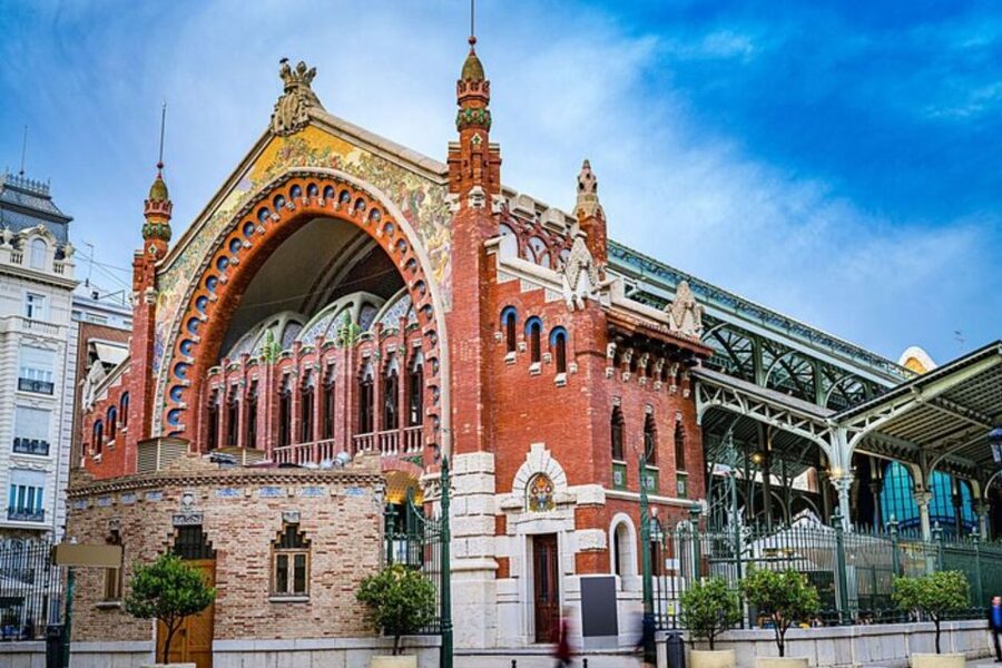 Valencia: Private custom tour with a local guide - Museums, tickets, and how to avoid the stress spiral