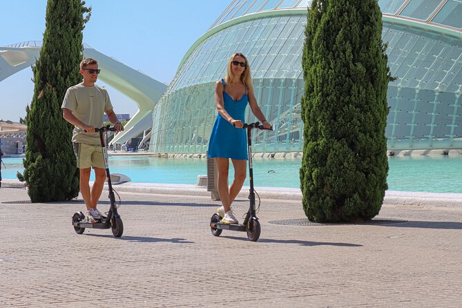 Valencia Private Half Day Bike Tour - Old Town lanes: Gothic and Baroque architecture you can actually see up close