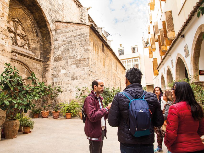 Valencia: Private Tailored Tour - Bike through the old riverbed park: fun option, extra cost