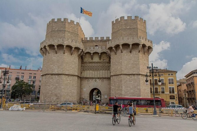 Valencia Private Tour with Hotel or Cruise Port Pick up - Palau de la Generalitat: gothic lines with Renaissance edits