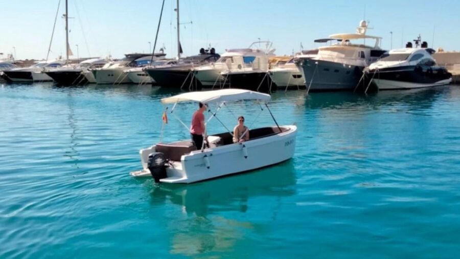 Valencia: Rent Boat Without License - What’s Included on Board: Gear, Comfort, and the Stuff You’ll Appreciate