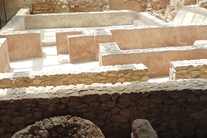 Valencia Romana and Visigoth. Almoina and Crypt Museum included. - Plaça de la Reina: Roman Valencia’s Limits and Demographics