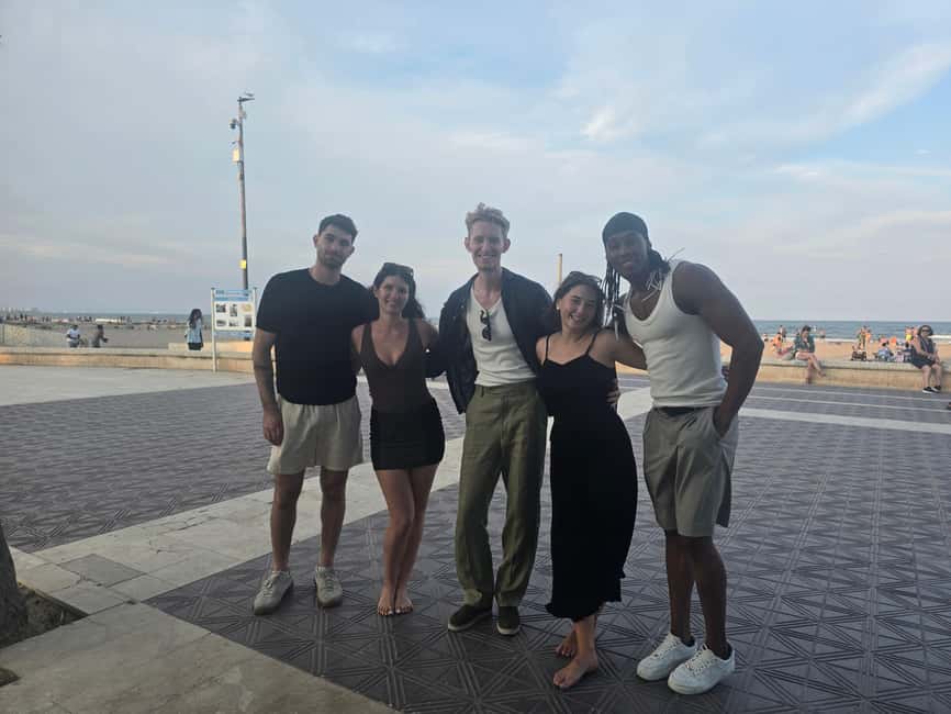 Valencia: Salsa Class by Malvarrosa Beach - What to bring and wear: make the beach setting easy on you