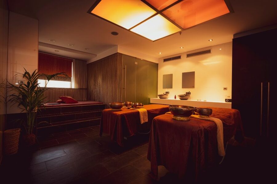 Valencia: Spa Cobre 29 Wellness Experience at Hotel Meliá - The Kaizen Massage for 2 people: what you get when you upgrade