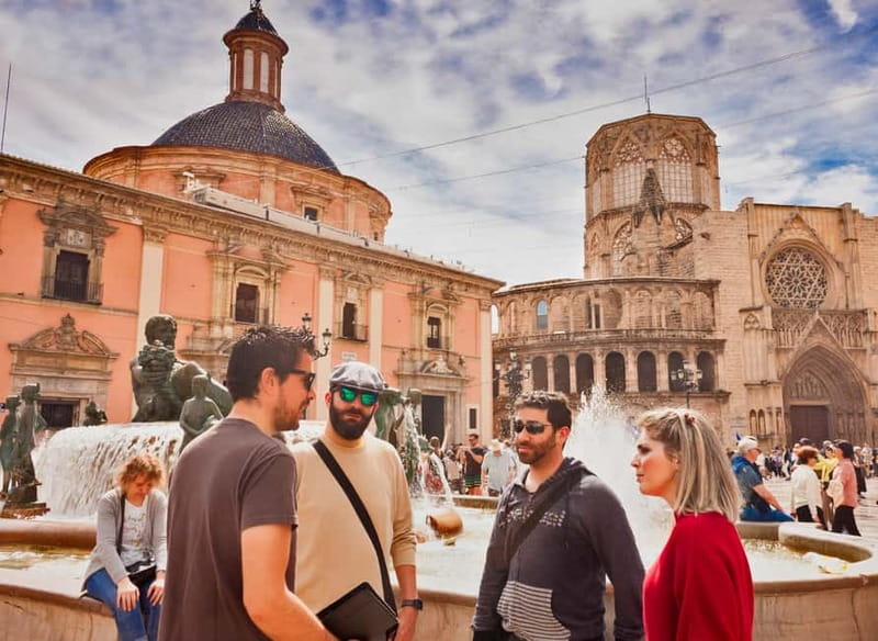 Valencia: Tapas and Sightseeing guided tour - Key highlights you’ll notice fast